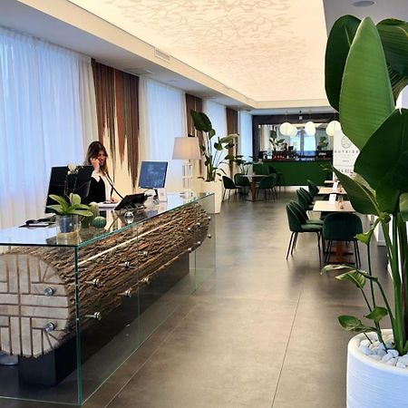 Outside Boutique Hotel Foggia Luaran gambar