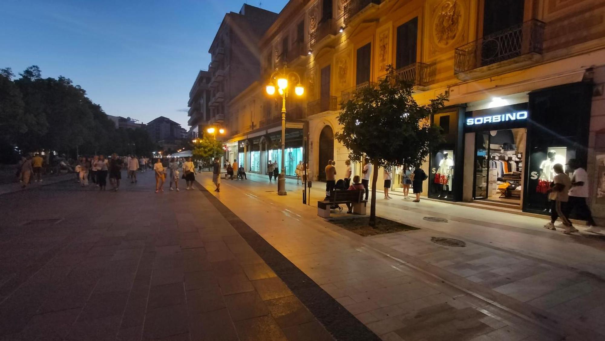 Outside Boutique Hotel Foggia Luaran gambar