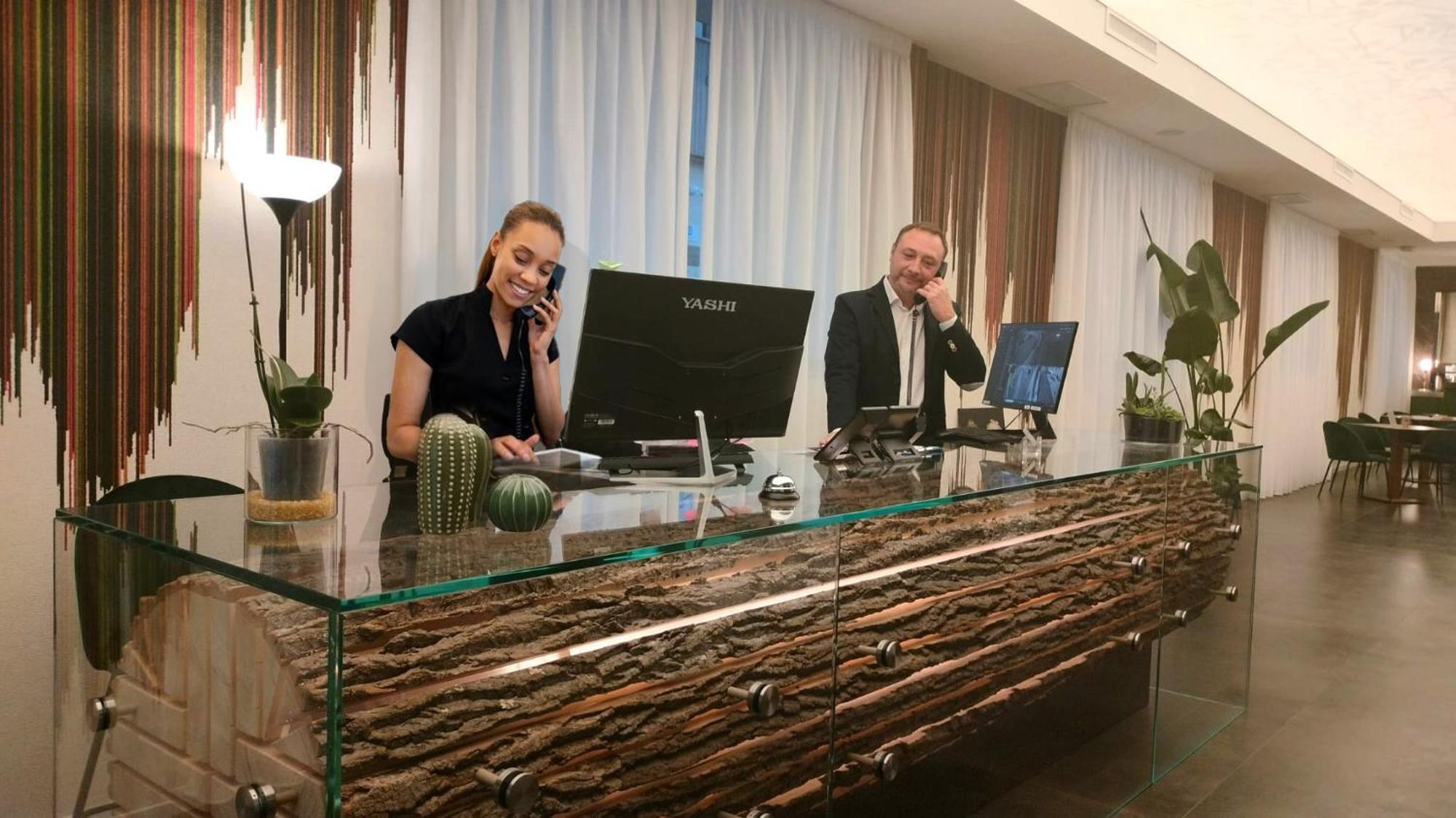 Outside Boutique Hotel Foggia Luaran gambar